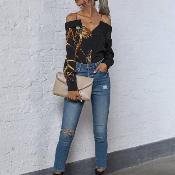 LAST in SIZE -  Sexy cold should Button Down Blouse - Picture 5 of 6